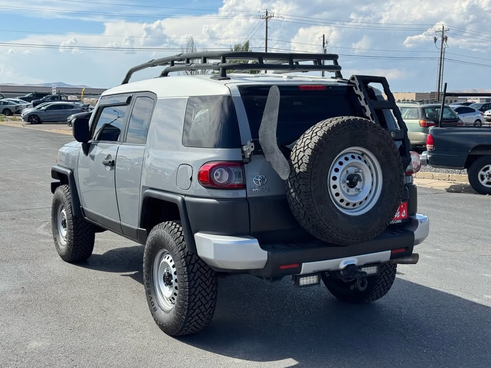 2014 Toyota FJ Cruiser in Logan, UT (photo 10) — photo 10