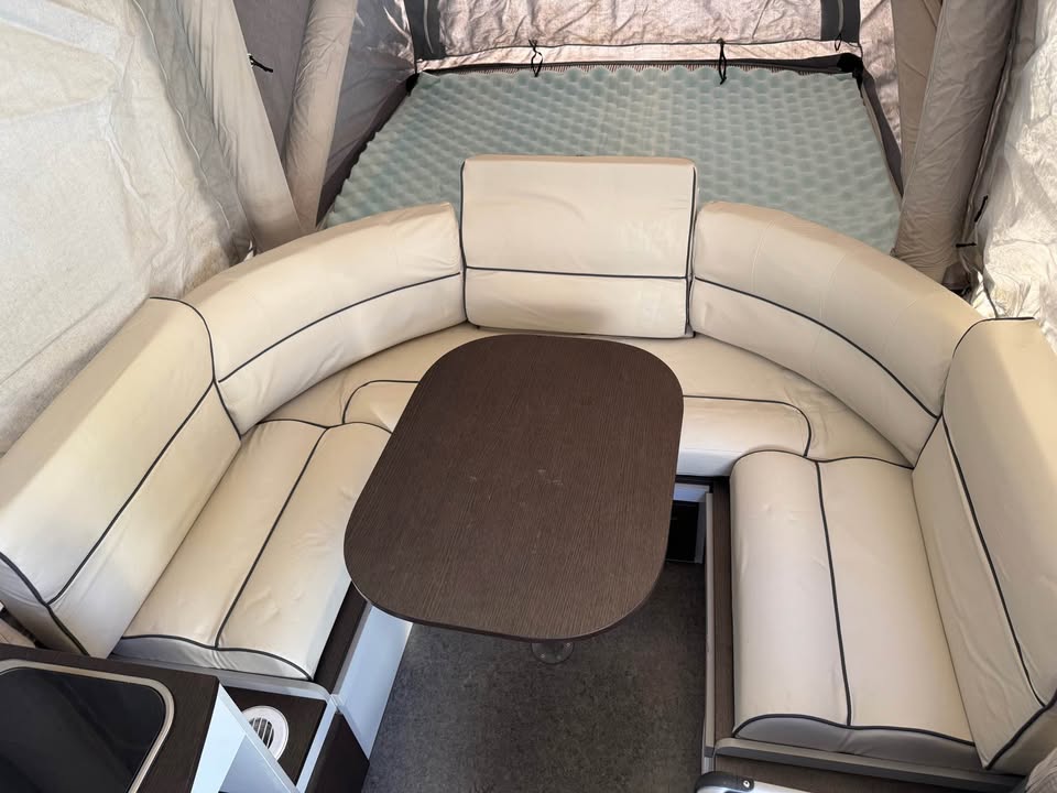 2018 Opus Original Air Pop-Up Camper in Sacramento, CA (photo 9) — photo 9