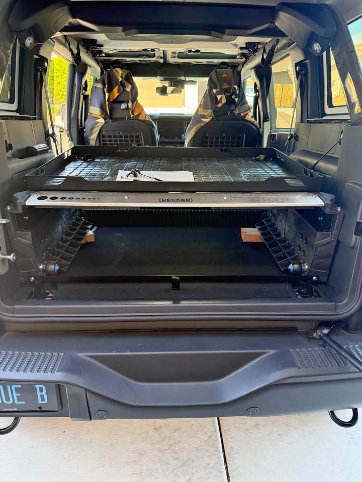 DECKED Drawer System for [hidden information] Door Ford Bronco in Buckeye, AZ (photo 1)