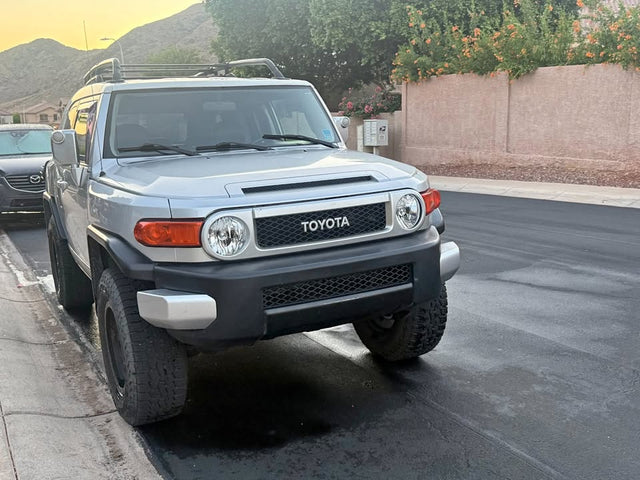 2007 Toyota FJ Cruiser in Phoenix, AZ (photo 1)