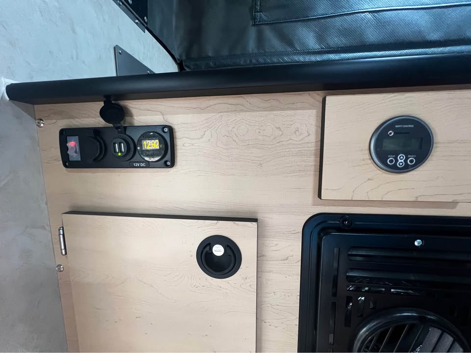 1997 Ford F-350 · XLT Pickup 4D 8 ft in Dripping Springs, TX (photo 10) — photo 10