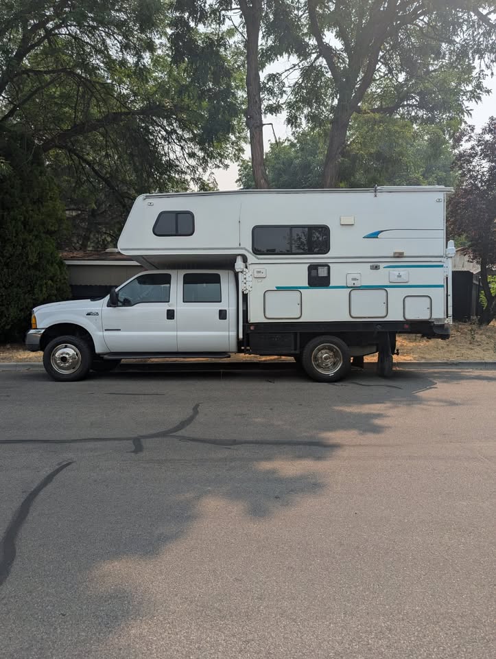 2000 Ford F-450 4x4 Camper Combo in Boise, ID (photo 2) — photo 2