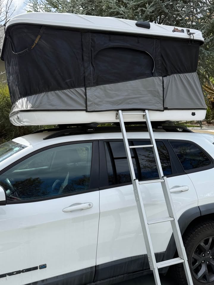 James Baroud Explorer EVO rooftop tent in Garden City, ID (photo 4) — photo 4