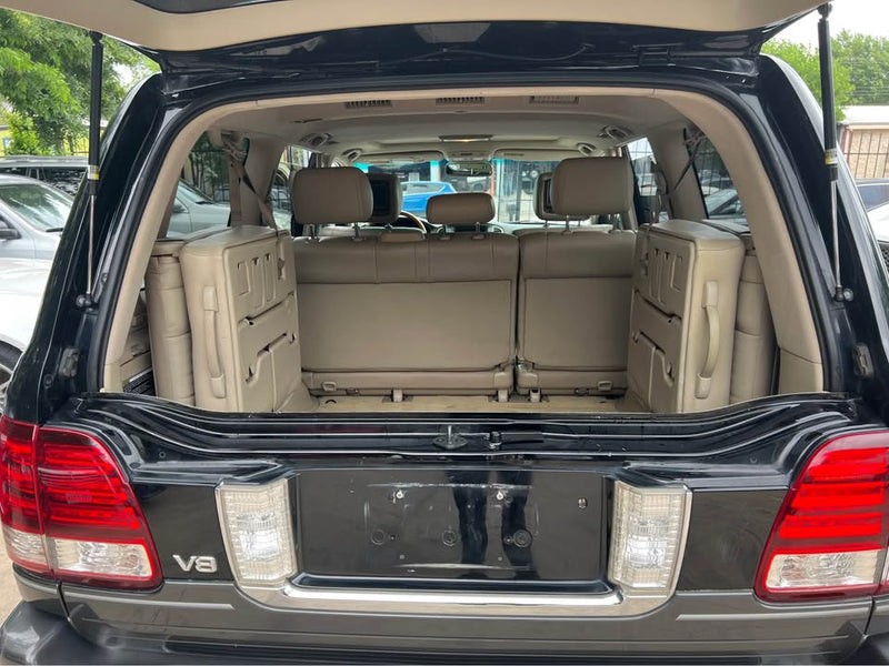 2007 Lexus LX · LX 470 Sport Utility 4D in Austin, TX (photo 8) — photo 8
