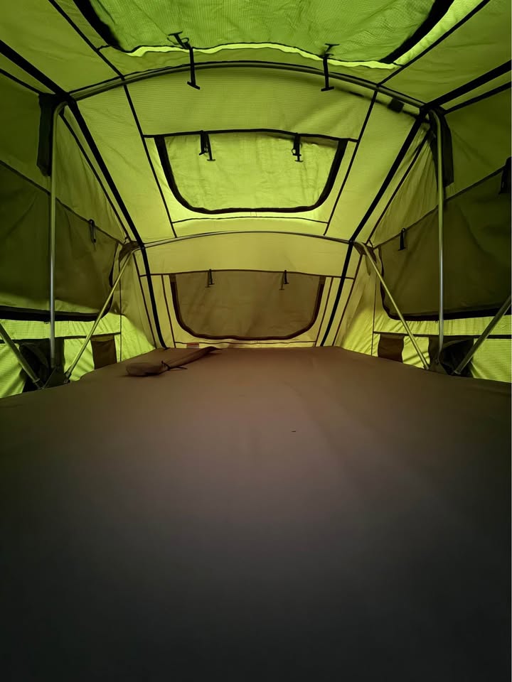 Yakima skyrise rooftop tent in Farmington, UT (photo 3) — photo 3