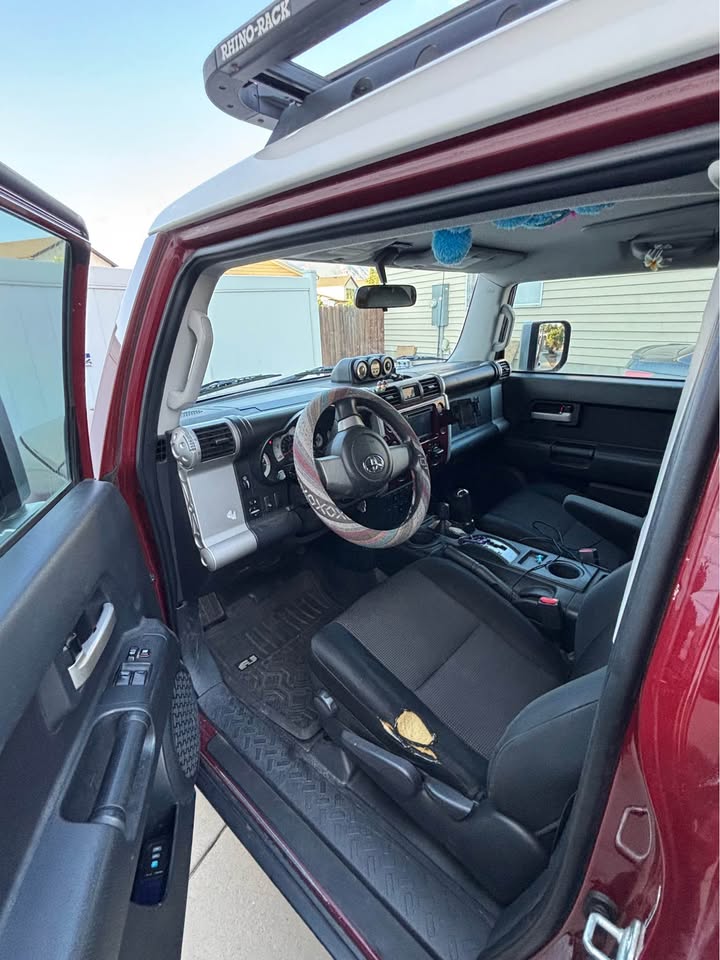 2008 Toyota FJ Cruiser · Sport Utility 2D in Sandy, UT (photo 5) — photo 5