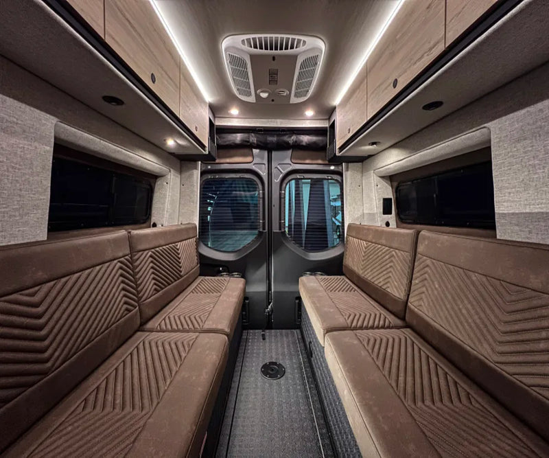 2026 Storyteller Overland CREW MODE CREW-AWD (photo 12) — photo 12