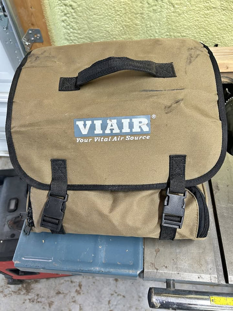 Viair 400P-RV air compressor, unused