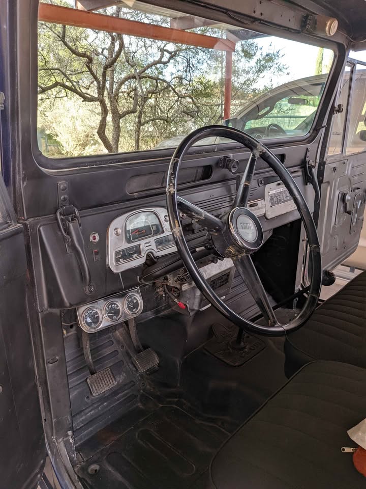 1965 Toyota FJ Cruiser · Sport Utility 2D in Phoenix, AZ (photo 8) — photo 8