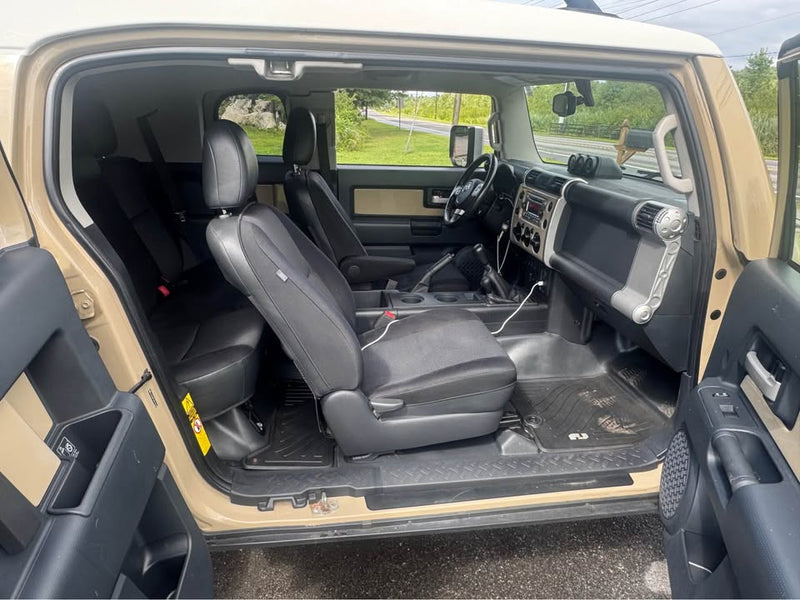 2012 Toyota FJ Cruiser · Sport Utility 2D in Torrington, CT (photo 8) — photo 8