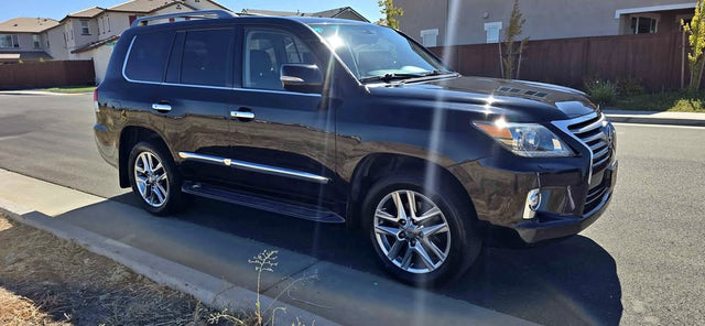 2015 Lexus LX570 in Roseville, CA (photo 1)