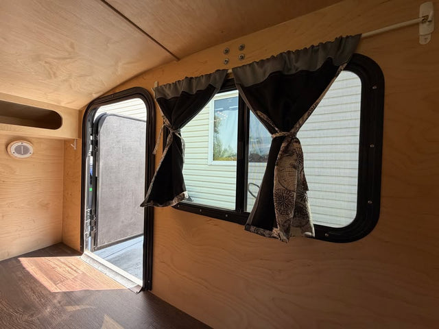 5x9 Hiker Mid- Range Overland Trailer — photo 3