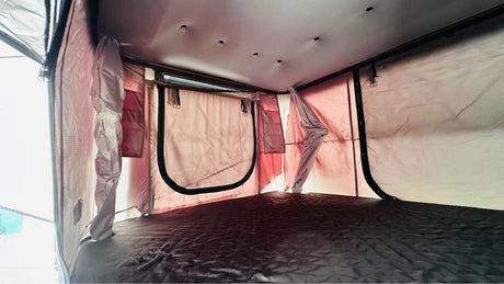 Smittybilt hard shell roof top tent in Riverton, UT (photo 4)