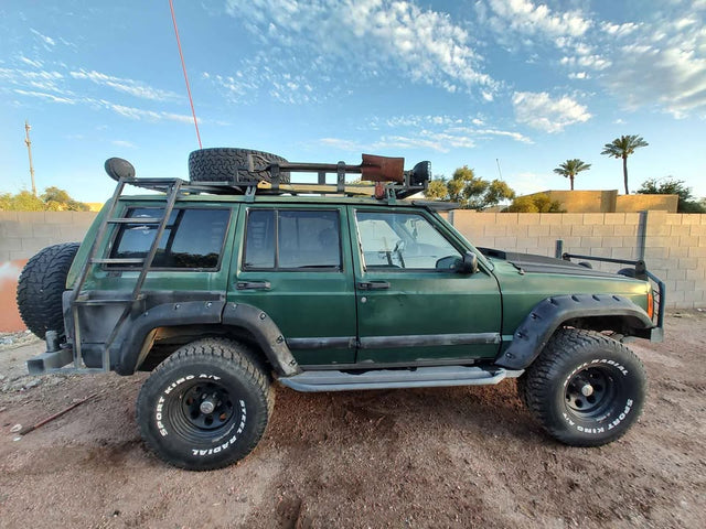 2001 Jeep Cherokee · Sport 4D — photo 3