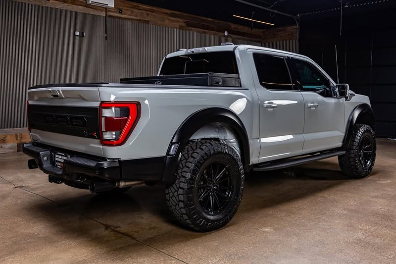 2023 Ford F-150 Raptor R (photo 9) — photo 9