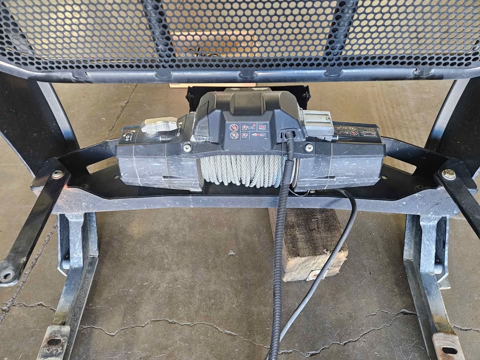 Warn winch for tundra in Hayden, ID (photo 3)