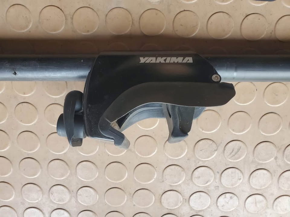 Yakima roof racks in Spruce Grove, AB (photo 5)