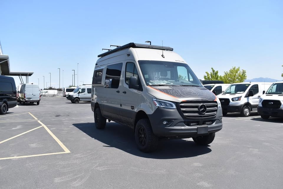 2024 Mercedes-Benz sprinter 2500 144" outside van syncline camper van in Salt Lake City, UT (photo 3)