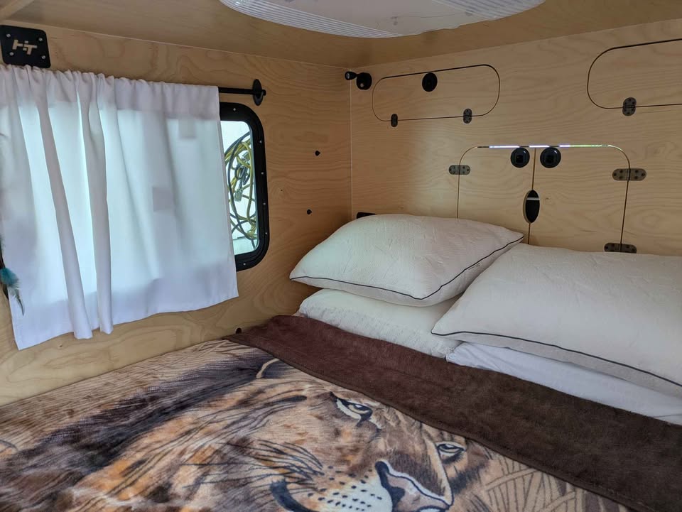 2023 Hiker mid-range deluxe 5x10 in Lyndeborough, NH (photo 6) — photo 6