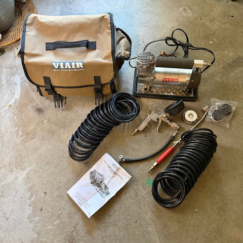 Viair 400P RV Portable Air Compressor Tire Inflator, Max. PSI 150 Power Source Electric