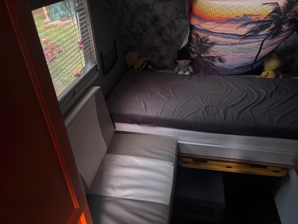 17 ft. Little Guy Mini Max RV in Willis, TX (photo 9) — photo 9