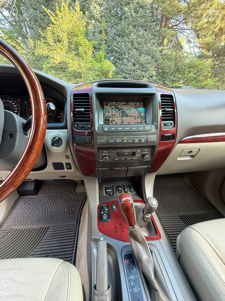 2008 Lexus GX-470 in Denver, CO (photo 5) — photo 5