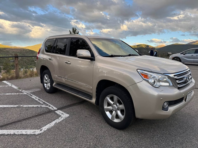 2010 Lexus GX · GX 460 Premium Sport Utility 4D — photo 2