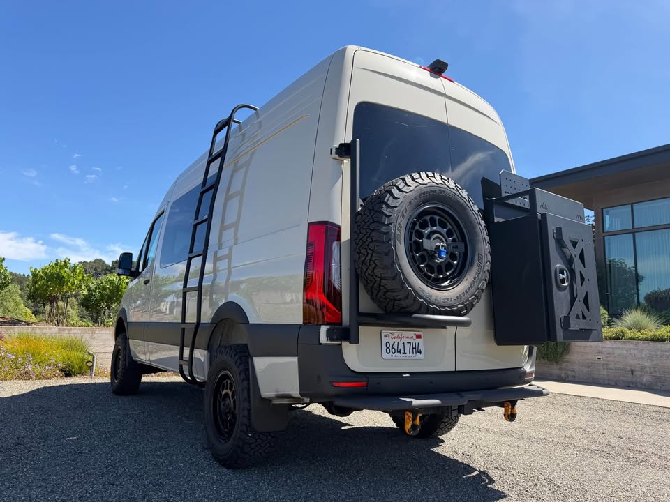 2026 Mercedes-Benz Sprinter 2500 Crew · High Roof w/144" WB Van 3D in Napa, CA (photo 3)