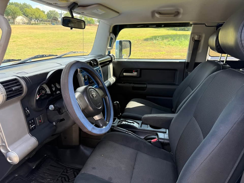 2007 Toyota FJ Cruiser in Austin, TX (photo 9) — photo 9