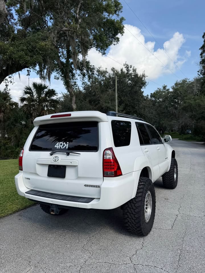 2006 Toyota 4Runner · Limited Sport Utility 4D in Maitland, FL (photo 5) — photo 5
