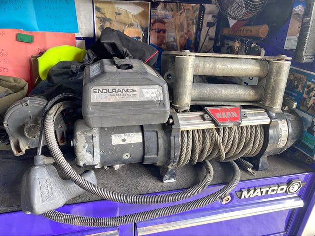 WARN winch 12,000LB in Vancouver, WA (photo 1)