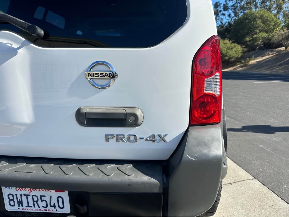 2011 Nissan Xterra PRO-4X Sport Utility 4D in San Mateo, CA (photo 8) — photo 8