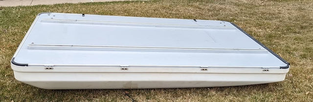 iKamper Skycamp 4-Person Hardshell RTT w/ Solar Panels — photo 2