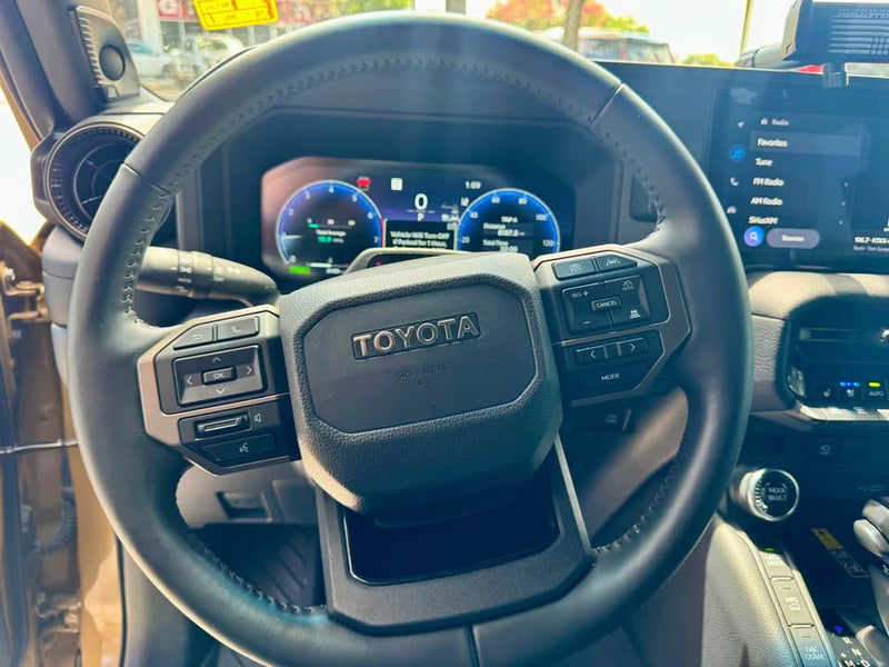 2025 Toyota Landcruiser · Heritage Edition Sport Utility 4D in Live Oak, TX (photo 6) — photo 6