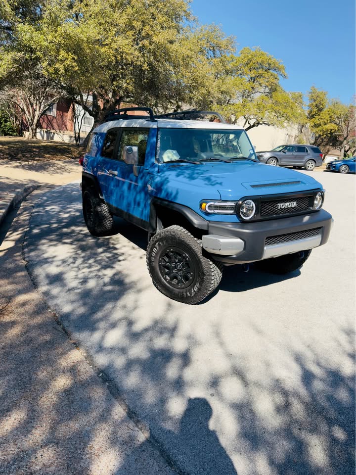 2007 Toyota FJ Cruiser · 4x4 in Austin, TX (photo 3) — photo 3