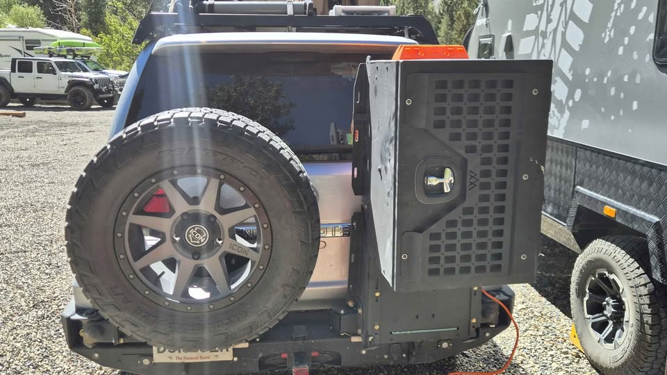 2019 Toyota Landcruiser · Land Cruiser in Lee Vining, CA (photo 4) — photo 4