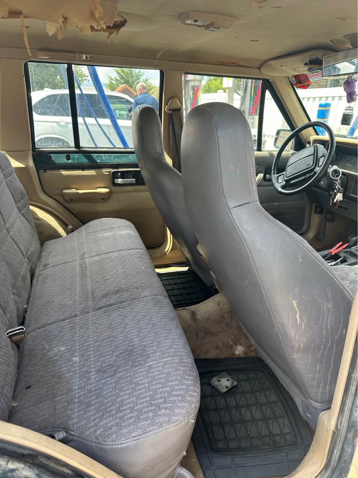 1996 Jeep Cherokee · Country Sport Utility 4D in Draper, UT (photo 6)