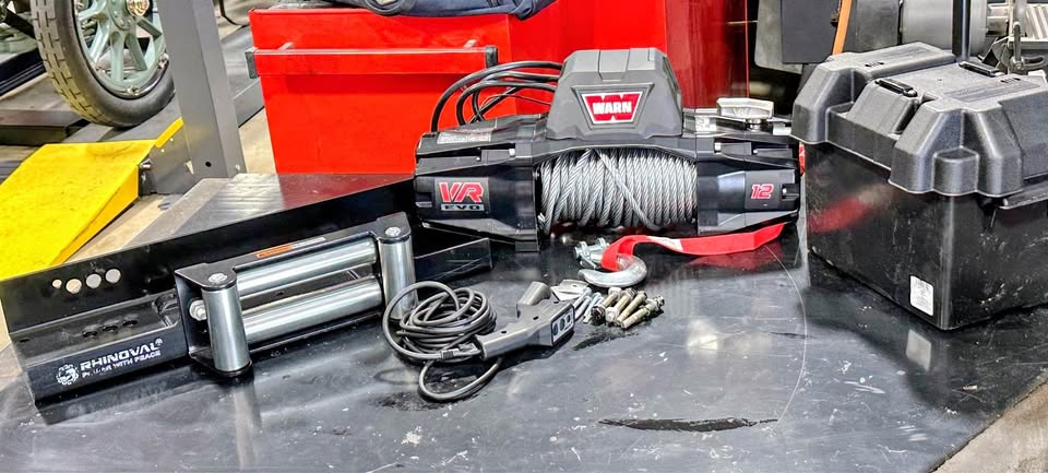 WARN 12,000 lb VR 12 Winch NEW in Bountiful, UT (photo 1) — photo 1