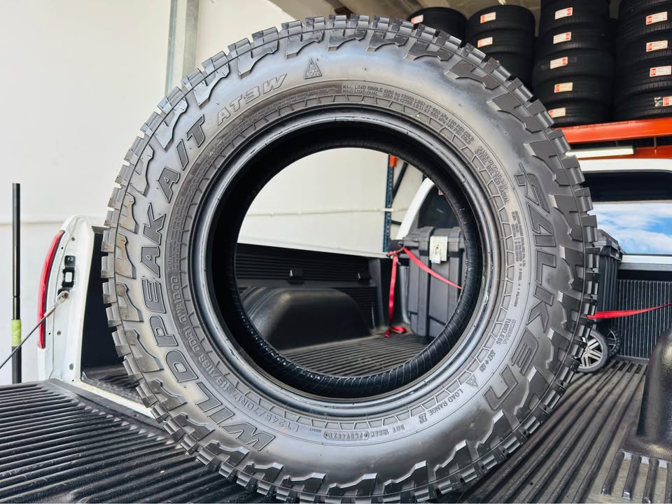 Set of 4 Used Tires Semi New Falken Wildpeak LT245/70R17” in Fort Lauderdale, FL (photo 8)