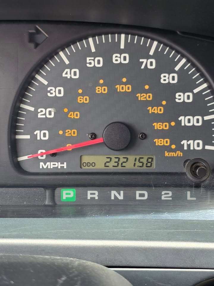 2000 Toyota 4Runner SR5 in Burnet, TX (photo 5) — photo 5