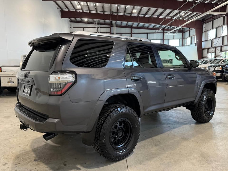 2014 Toyota 4Runner · SR5 (photo 8) — photo 8
