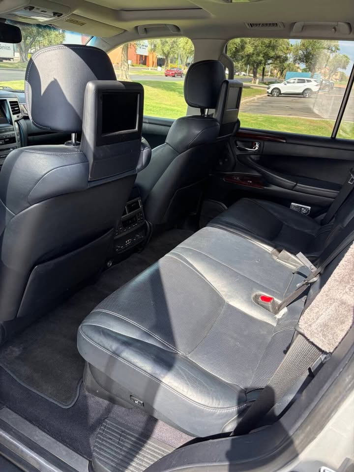 2014 Lexus LX 570 in Chandler, AZ (photo 12) — photo 12