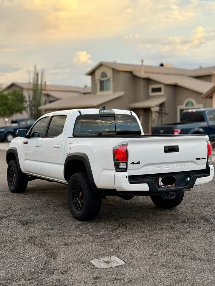 2018 Toyota Tacoma Double Cab · Trd pro in Tucson, AZ (photo 6)