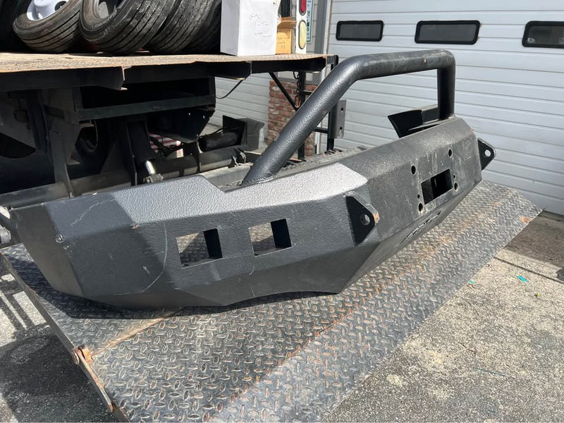 2011-2014 Chevrolet 2500 & 3500 Flyfab front bumper and winch in Newport, WA (photo 4) — photo 4