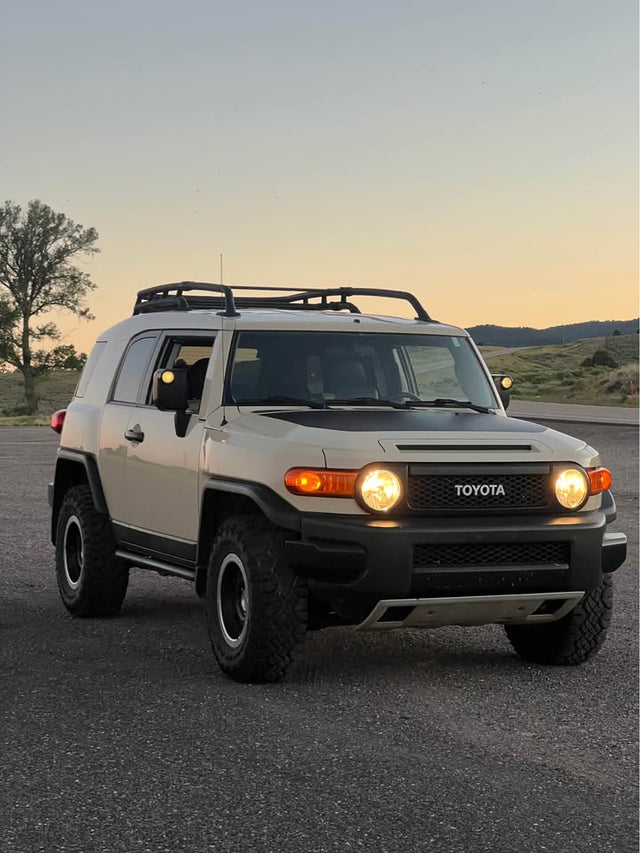 2010 Toyota FJ Cruiser · Trail Teams Special Edition — photo 2