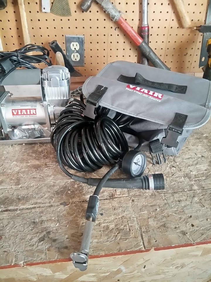 VIAIR portable compressor 300P RVS in Salt Lake City, UT (photo 4) — photo 4