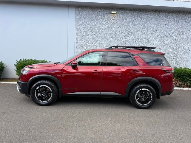 2023 Nissan Pathfinder Rock Creek — photo 3