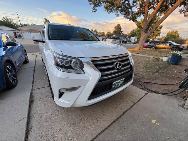 2019 Lexus GX · GX 460 Premium Sport Utility 4D — photo 2