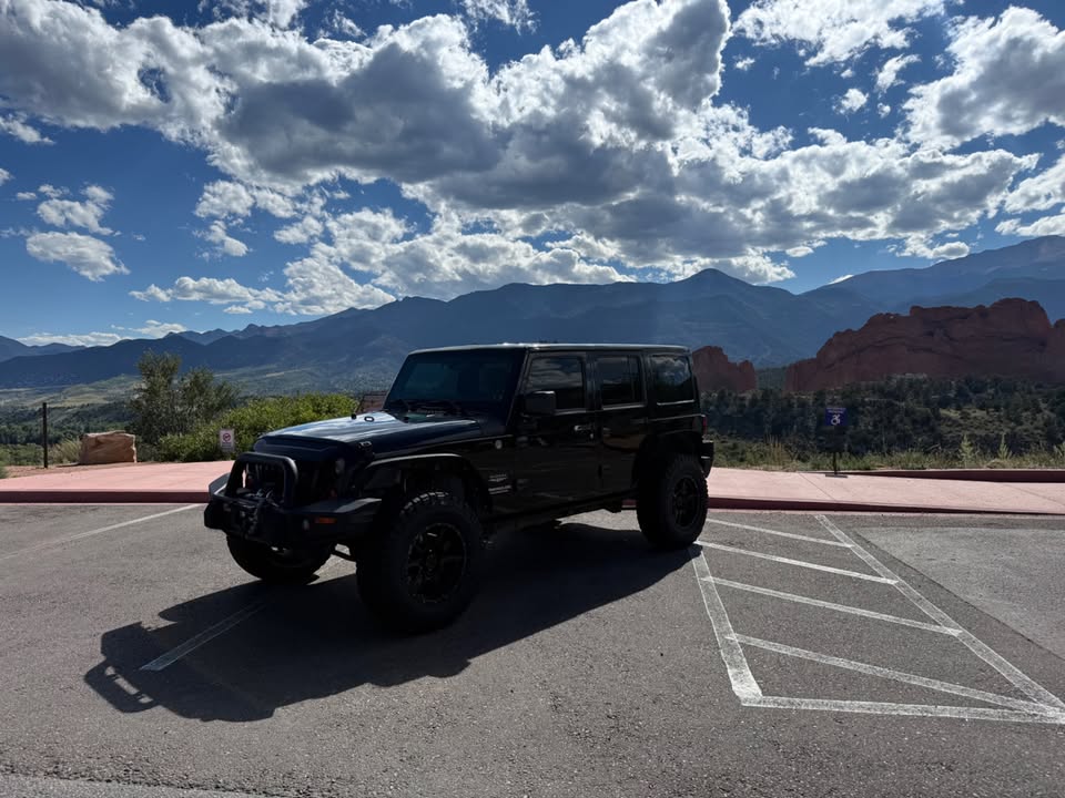 2011 Jeep wrangler unlimited sahara in Colorado Springs, CO (photo 3) — photo 3