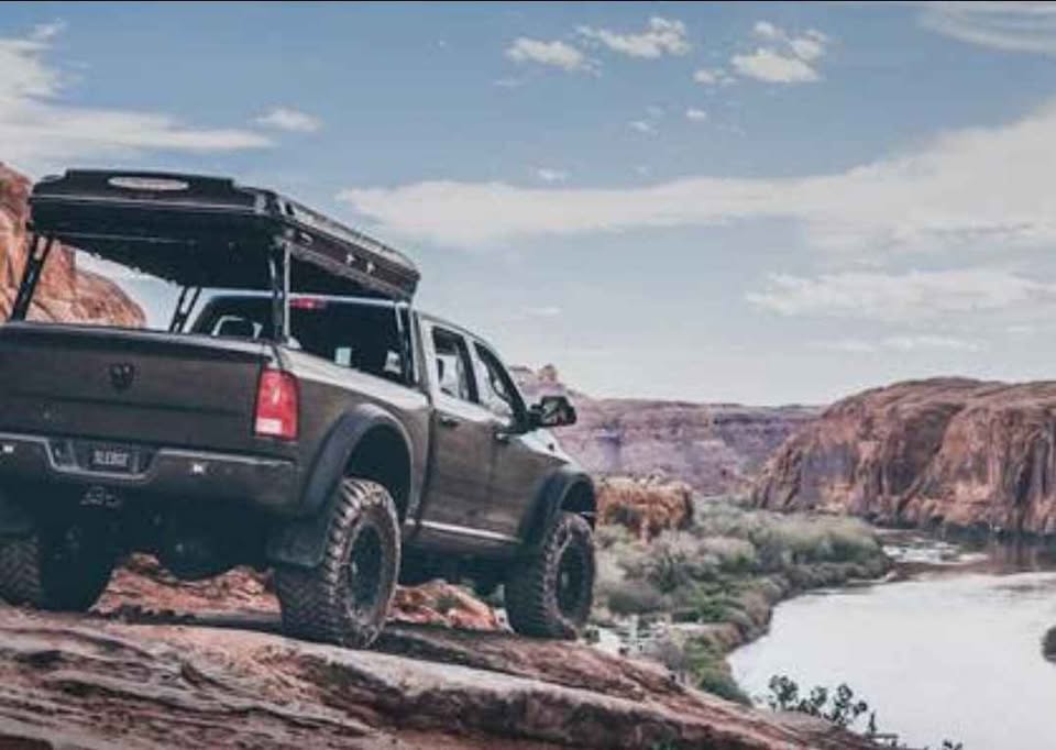 2017 Ram 2500 Crew Cab · SLT Pickup 4D 6 1/3 ft in Moses Lake, WA (photo 3)